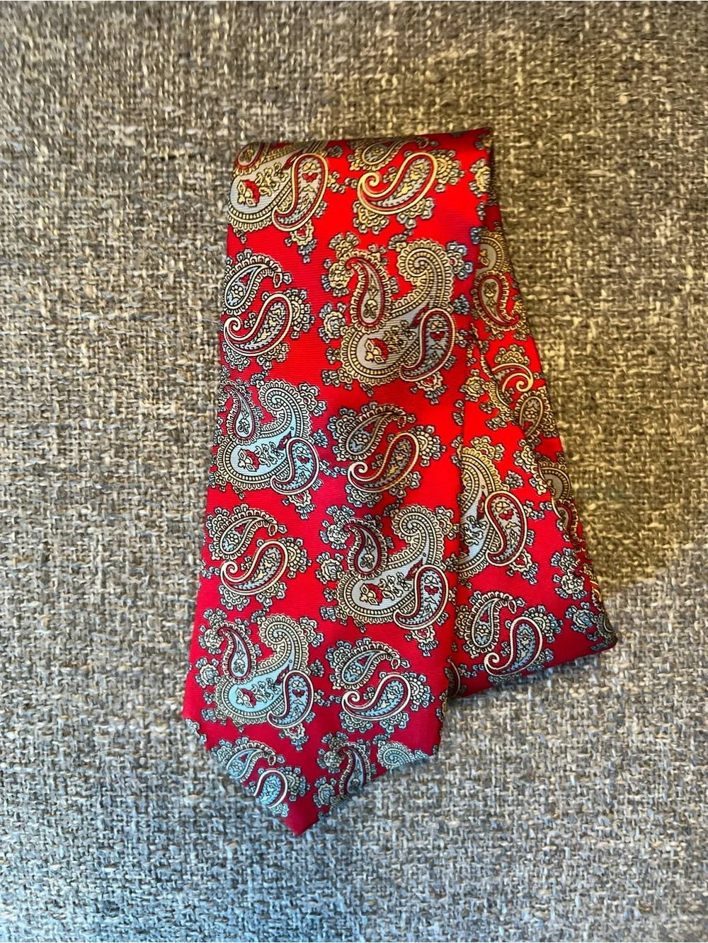 Pietro Di Como 100% Silk Tie-Paisley